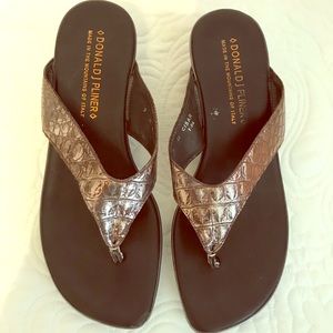Donald J. Pliner Cisar sandals